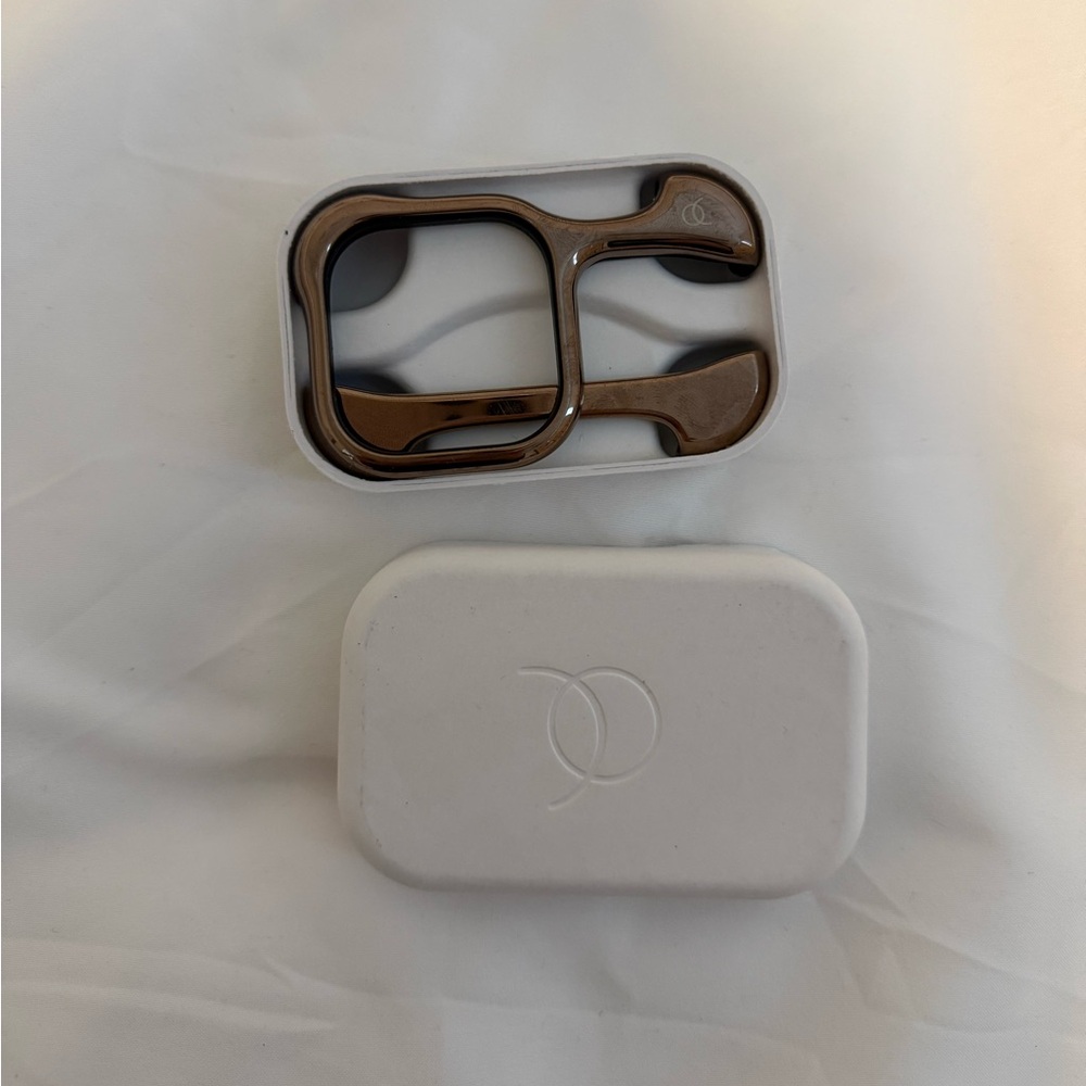 Arc Pulse Case